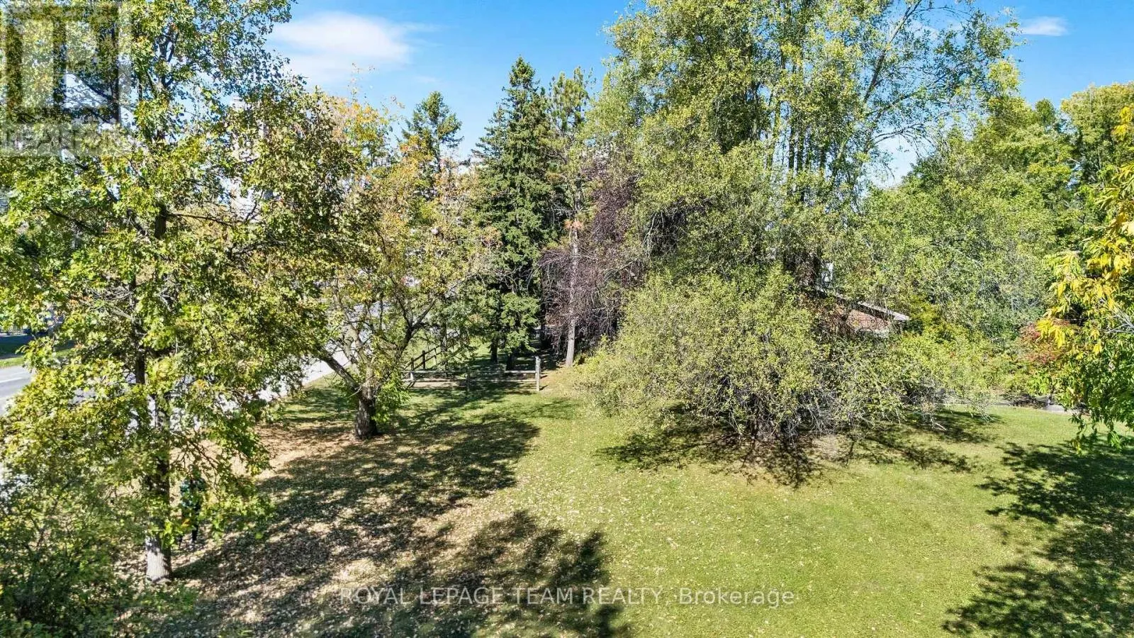 1495 PRINCE OF WALES DRIVE