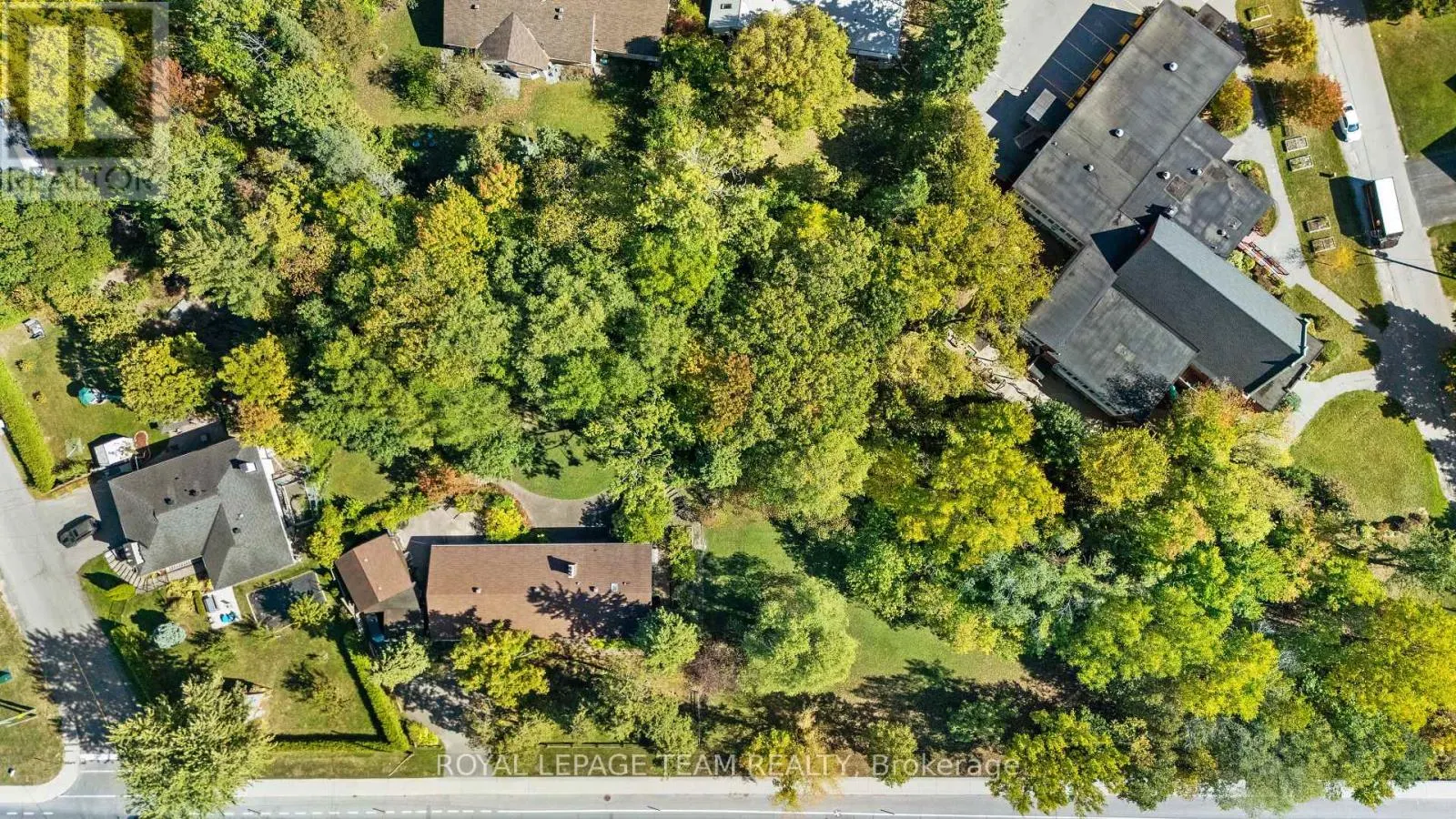 1495 PRINCE OF WALES DRIVE