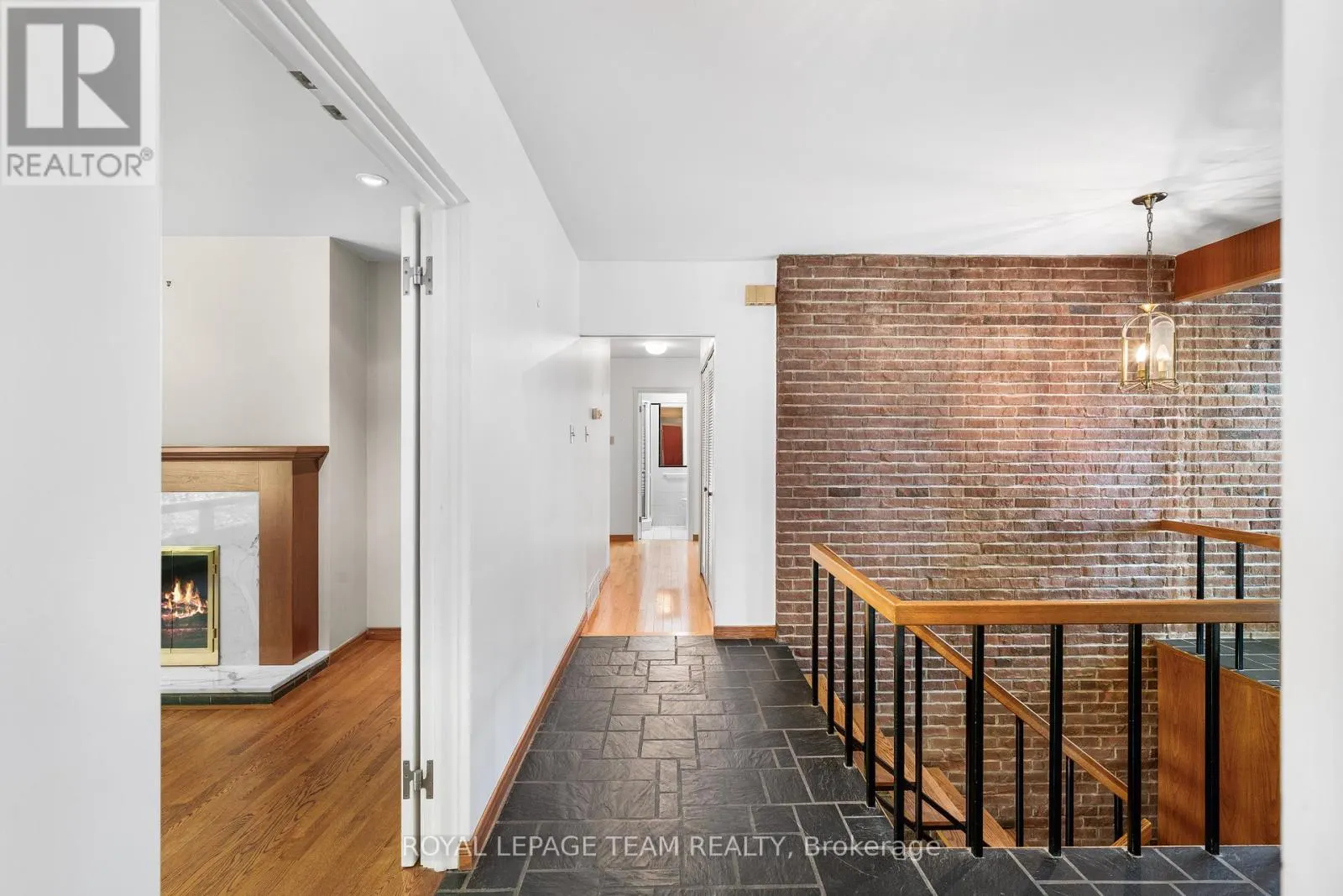 1495 PRINCE OF WALES DRIVE