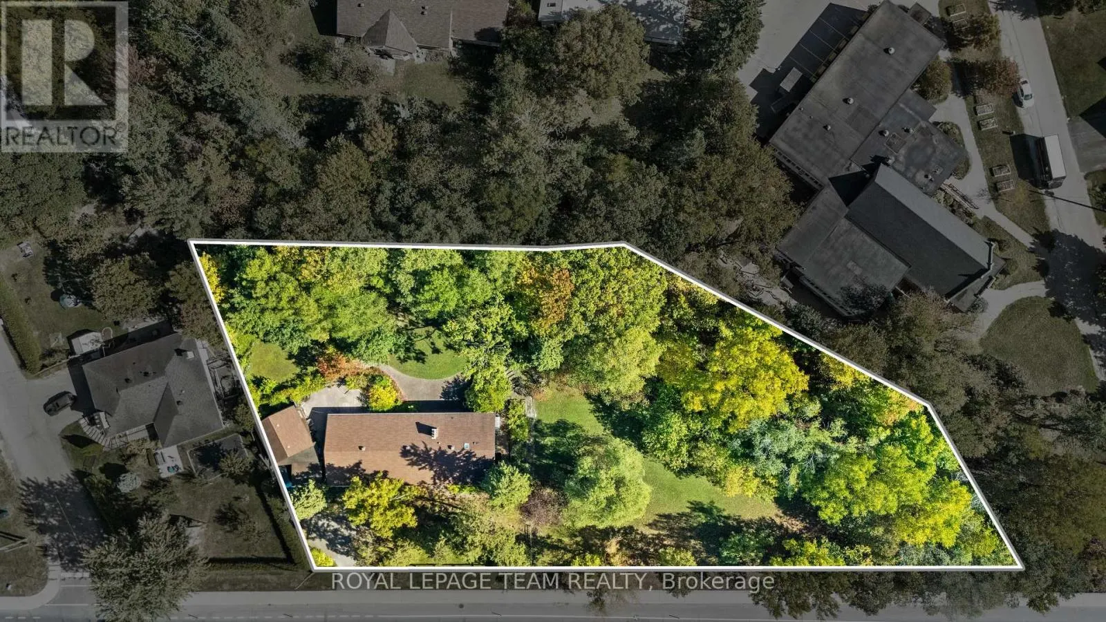 1495 PRINCE OF WALES DRIVE