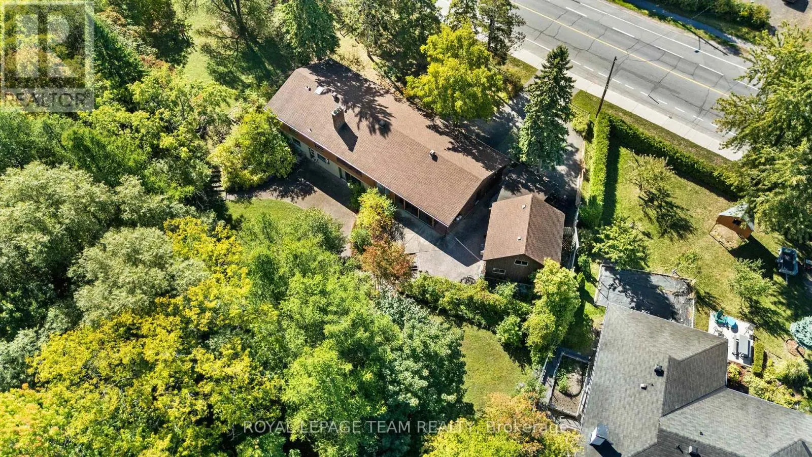1495 PRINCE OF WALES DRIVE