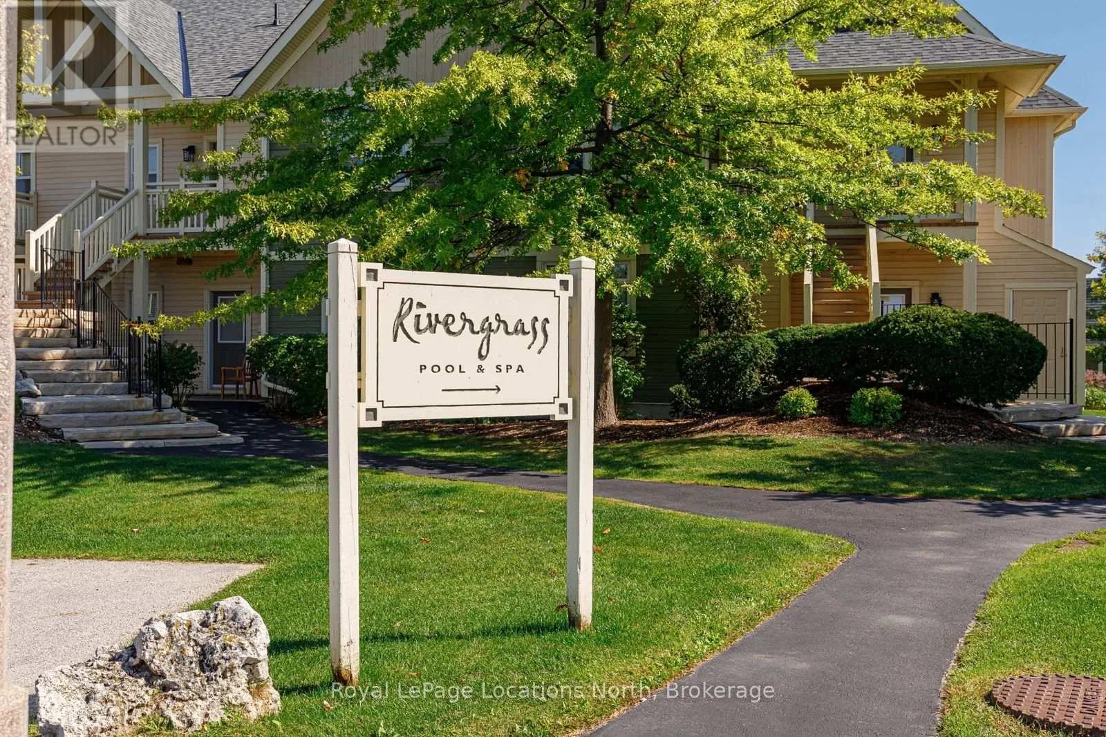 221 - 125 FAIRWAY COURT, #221