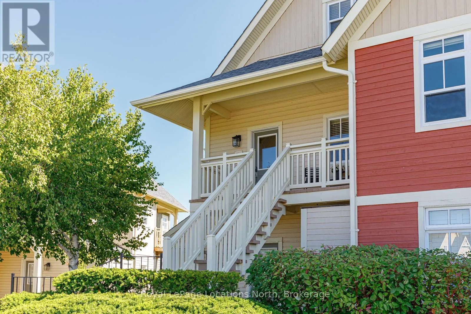 221 - 125 FAIRWAY COURT, #221