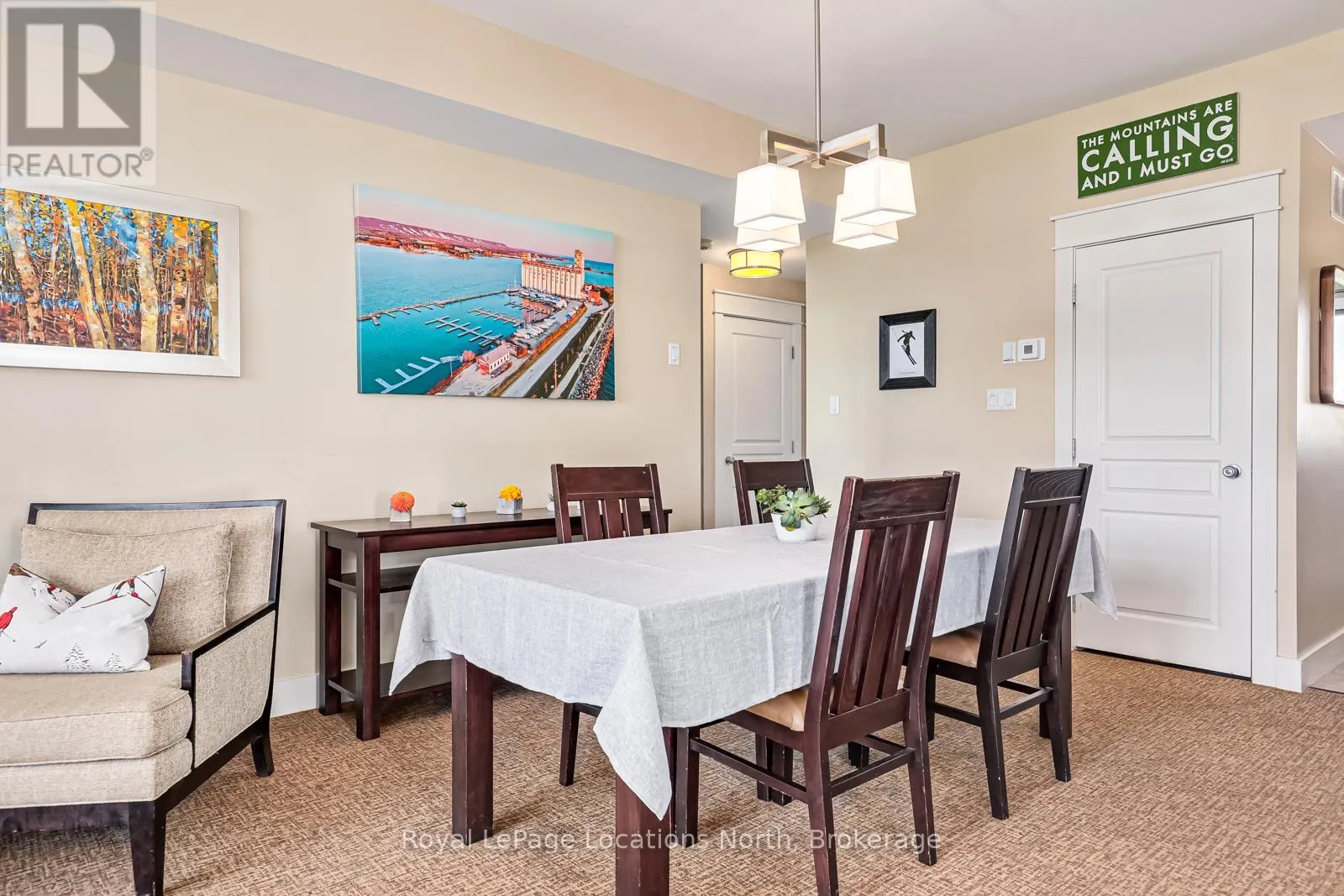 221 - 125 FAIRWAY COURT, #221