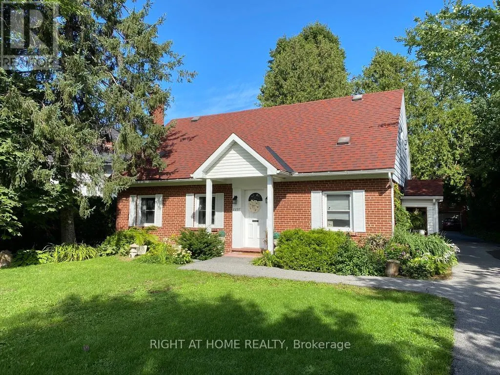 2297 FOX CRESCENT