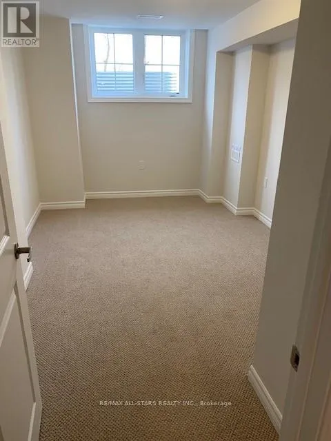 39 - 17 LAKEWOOD CRESCENT, #39