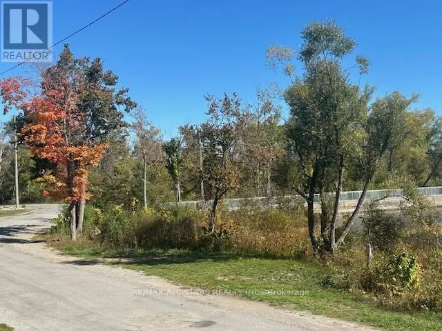 39 - 17 LAKEWOOD CRESCENT, #39