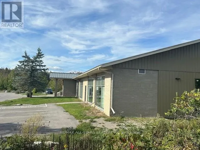 39 - 17 LAKEWOOD CRESCENT, #39