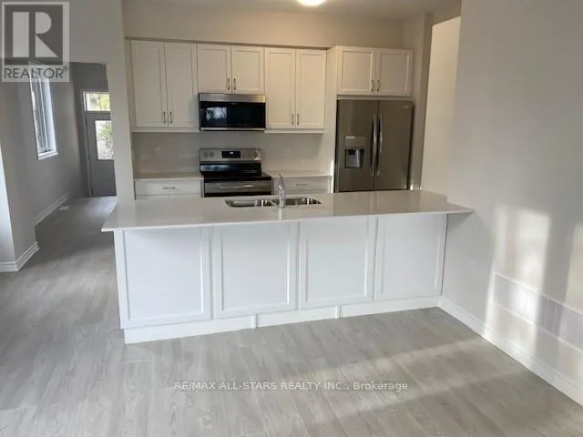 39 - 17 LAKEWOOD CRESCENT, #39