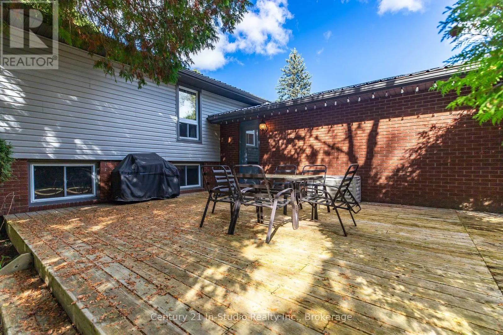 104 GLENWOOD PLACE