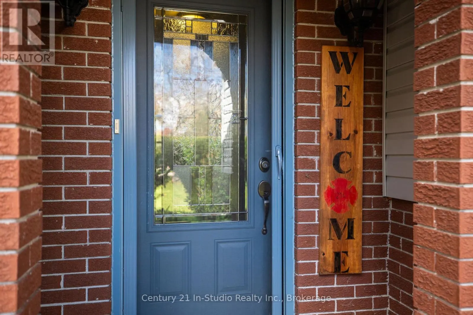 104 GLENWOOD PLACE