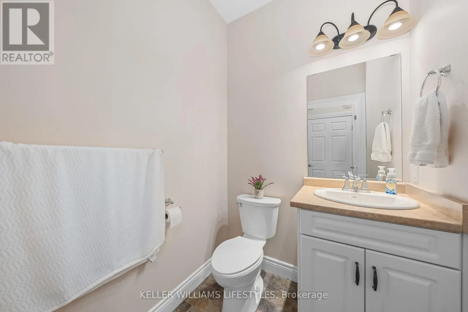 6 - 5969 TOWNSEND LINE, #6