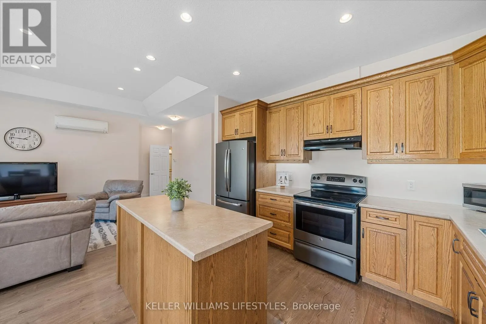 6 - 5969 TOWNSEND LINE, #6