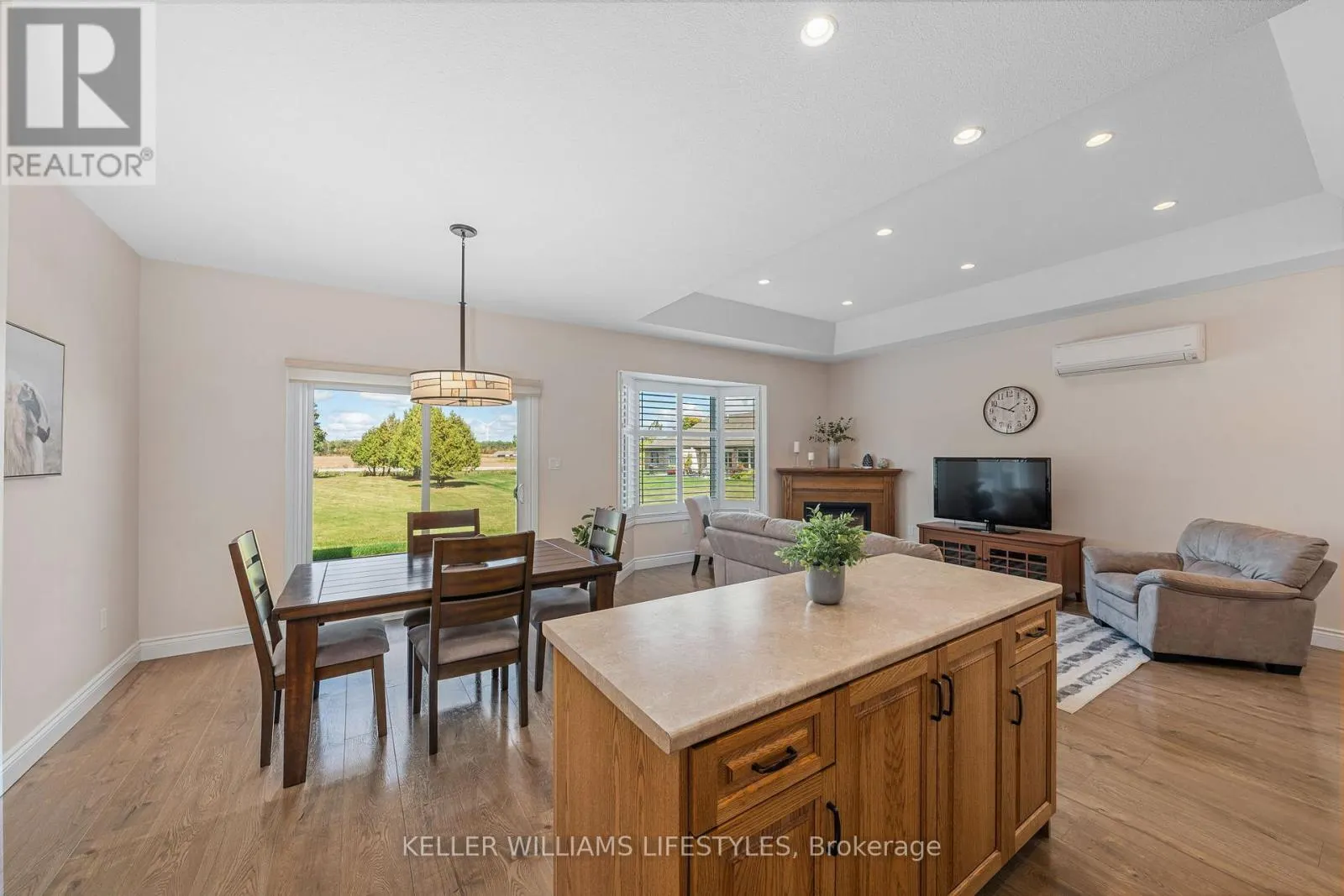 6 - 5969 TOWNSEND LINE, #6