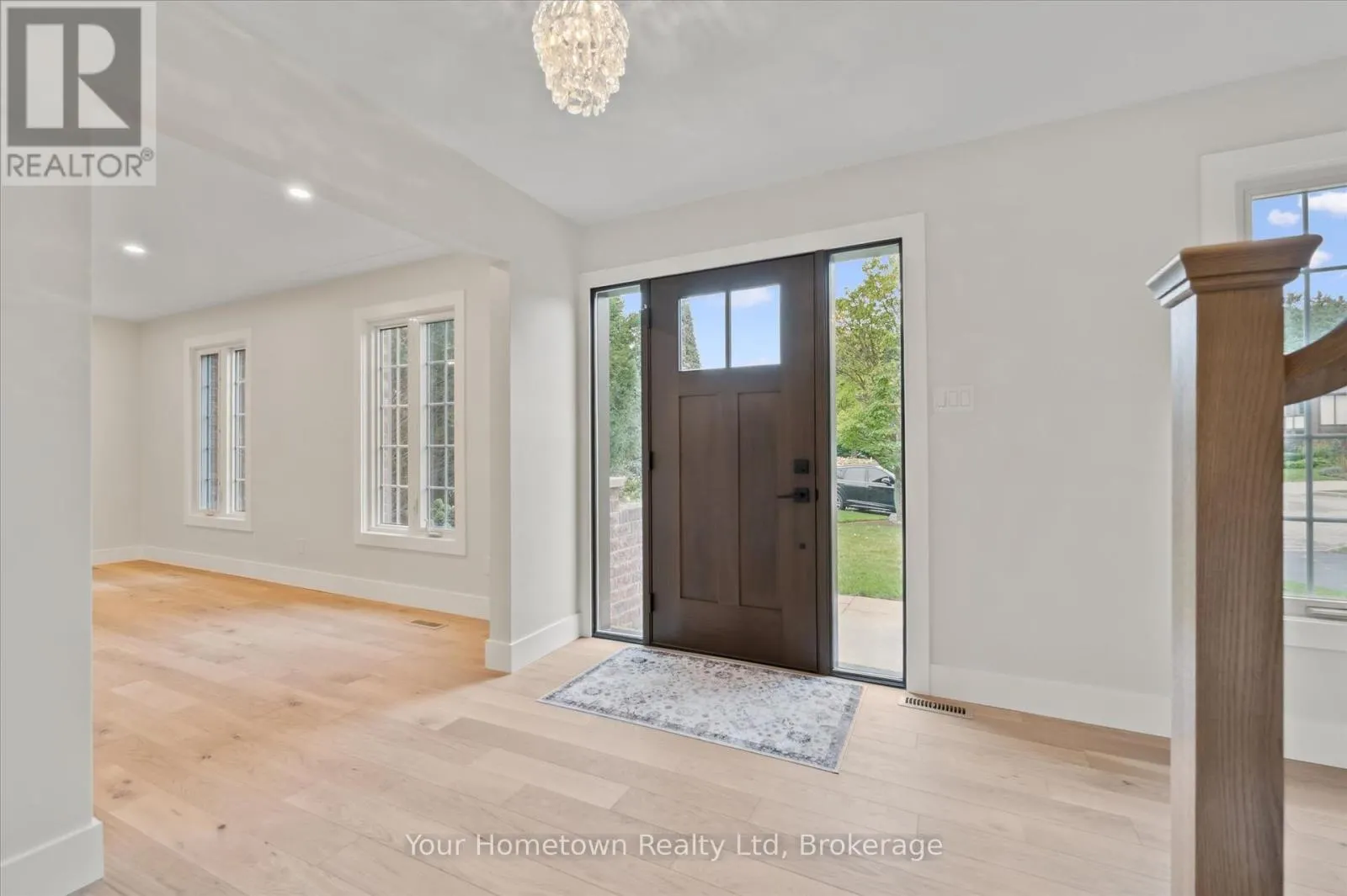 111 THORNDALE PLACE