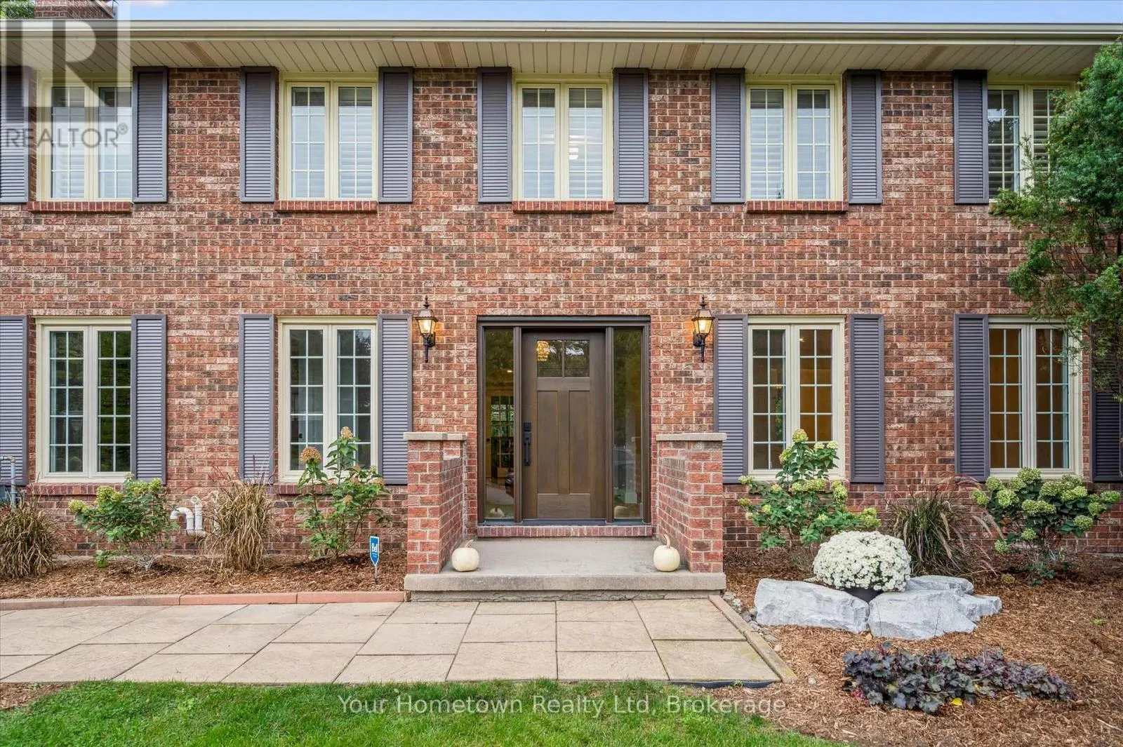 111 THORNDALE PLACE
