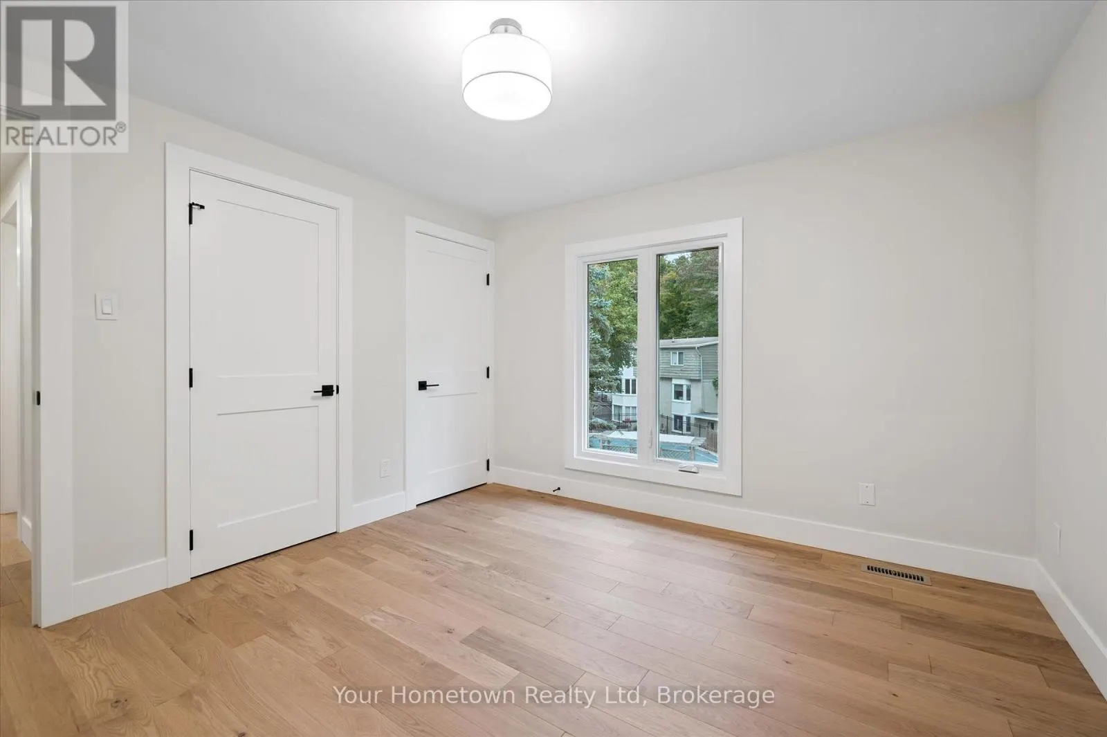 111 THORNDALE PLACE