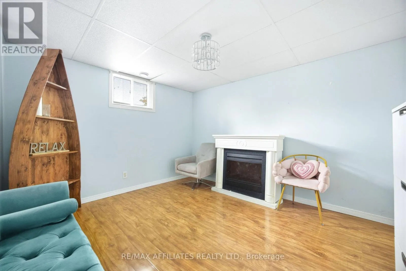 121 STAMFORD DRIVE