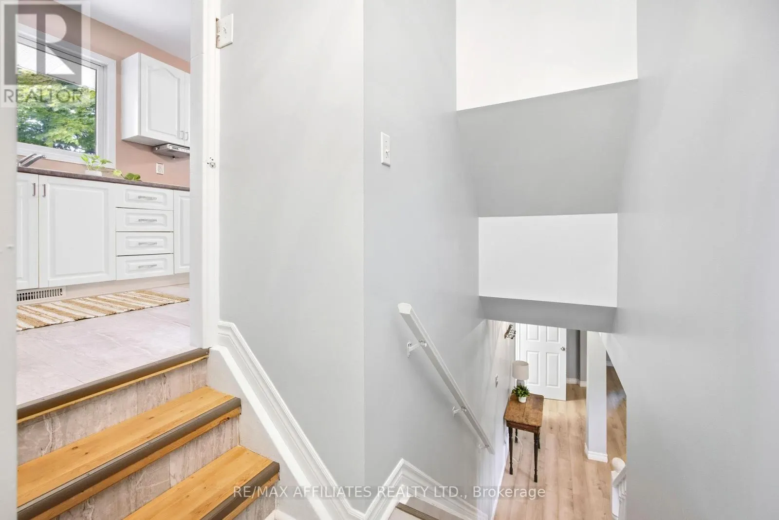 121 STAMFORD DRIVE