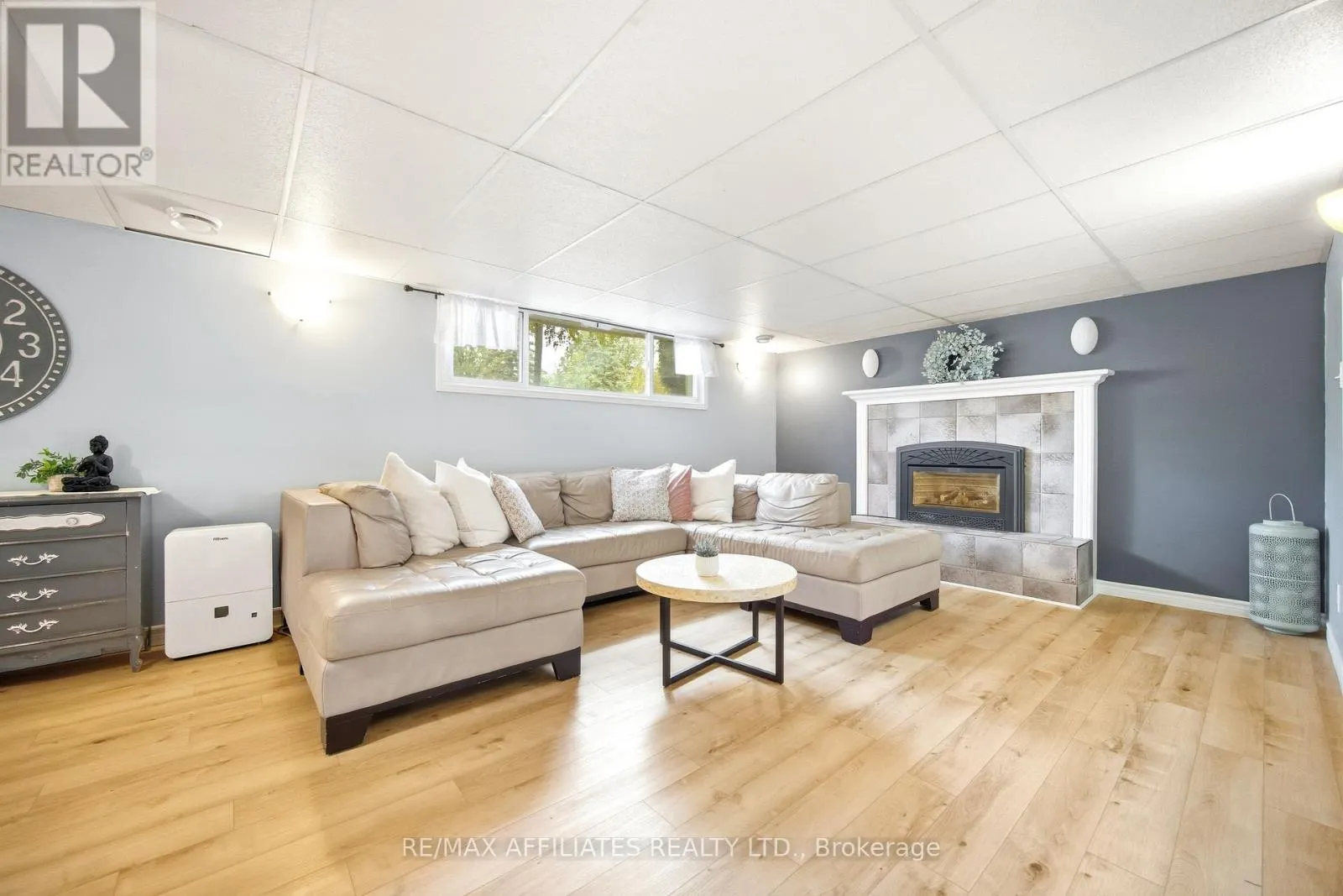 121 STAMFORD DRIVE