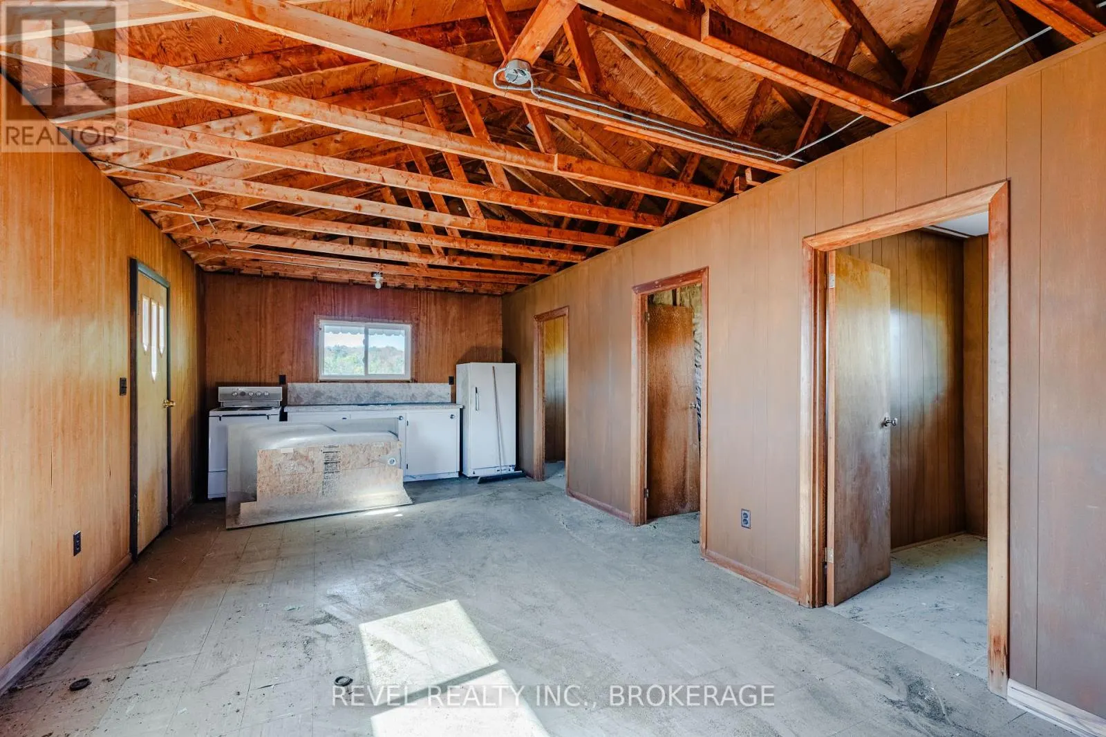1019A KENS LANE