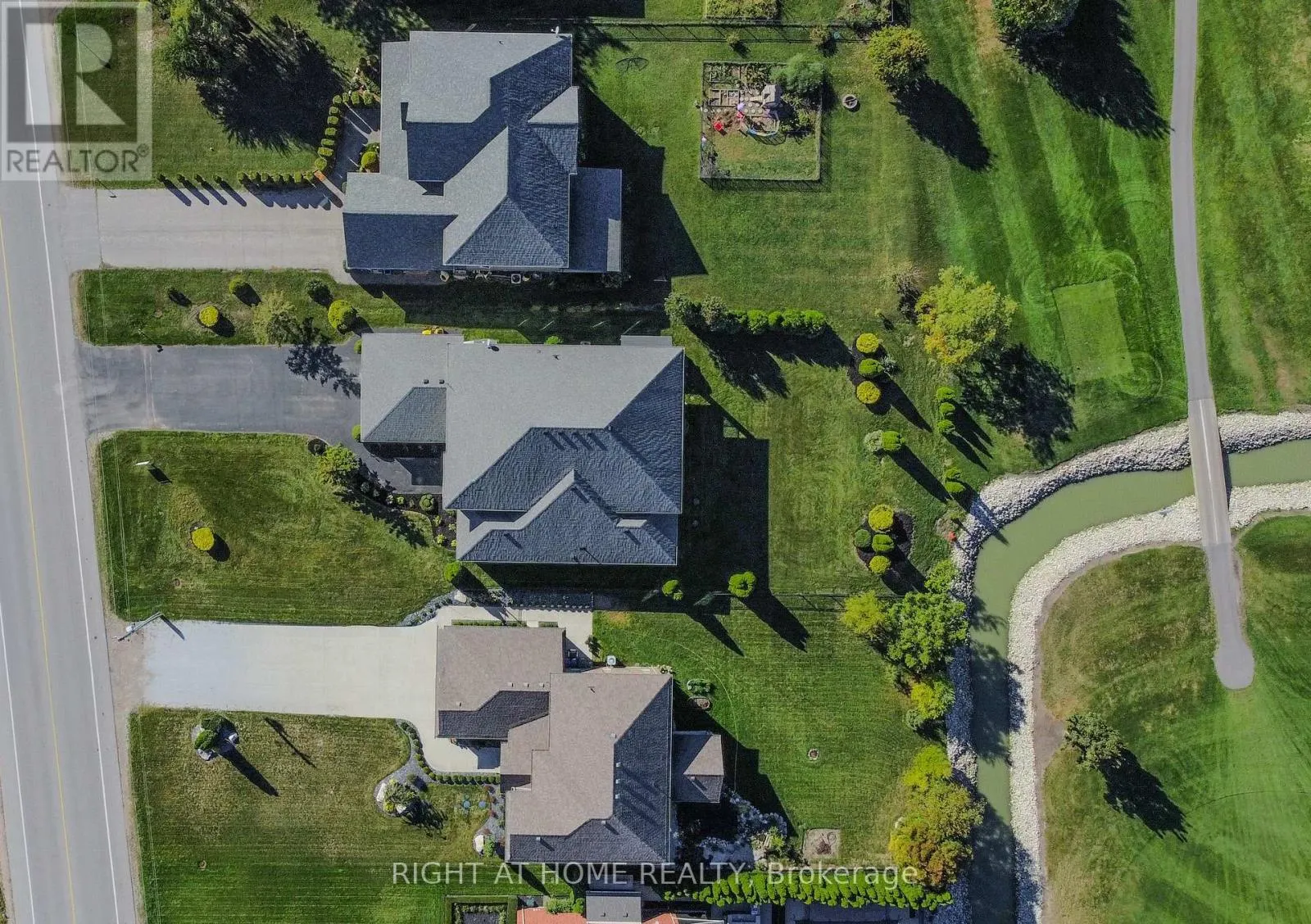 843 COUNTY RD 2 ROAD