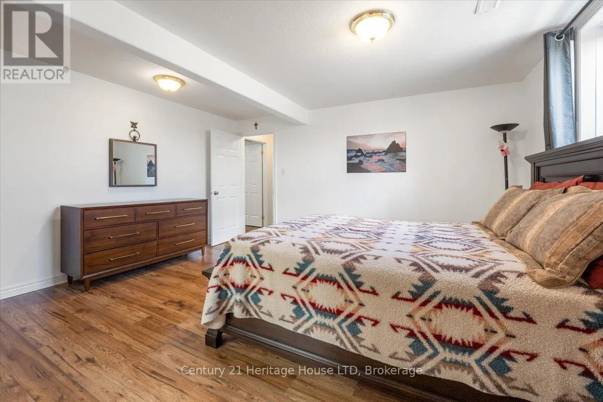 125 GRETEL PLACE