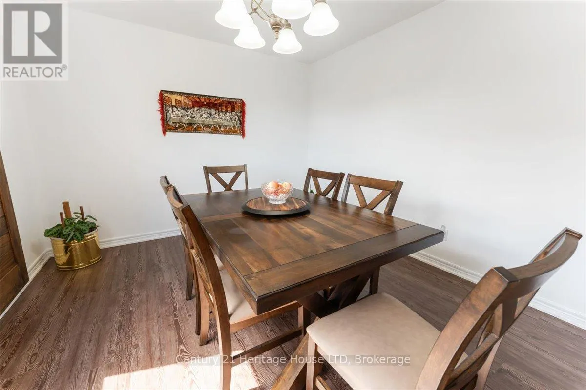 125 GRETEL PLACE
