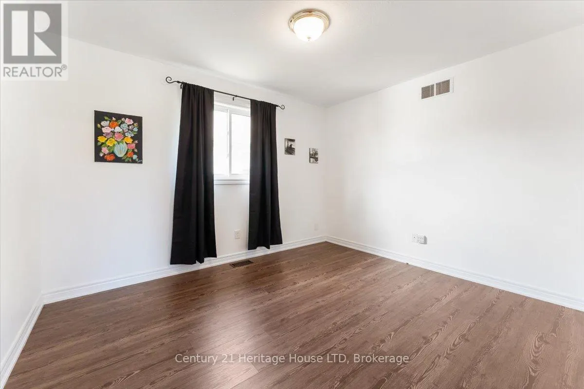 125 GRETEL PLACE