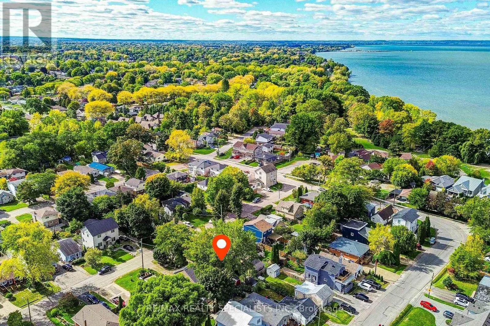9 GRANDVIEW DRIVE