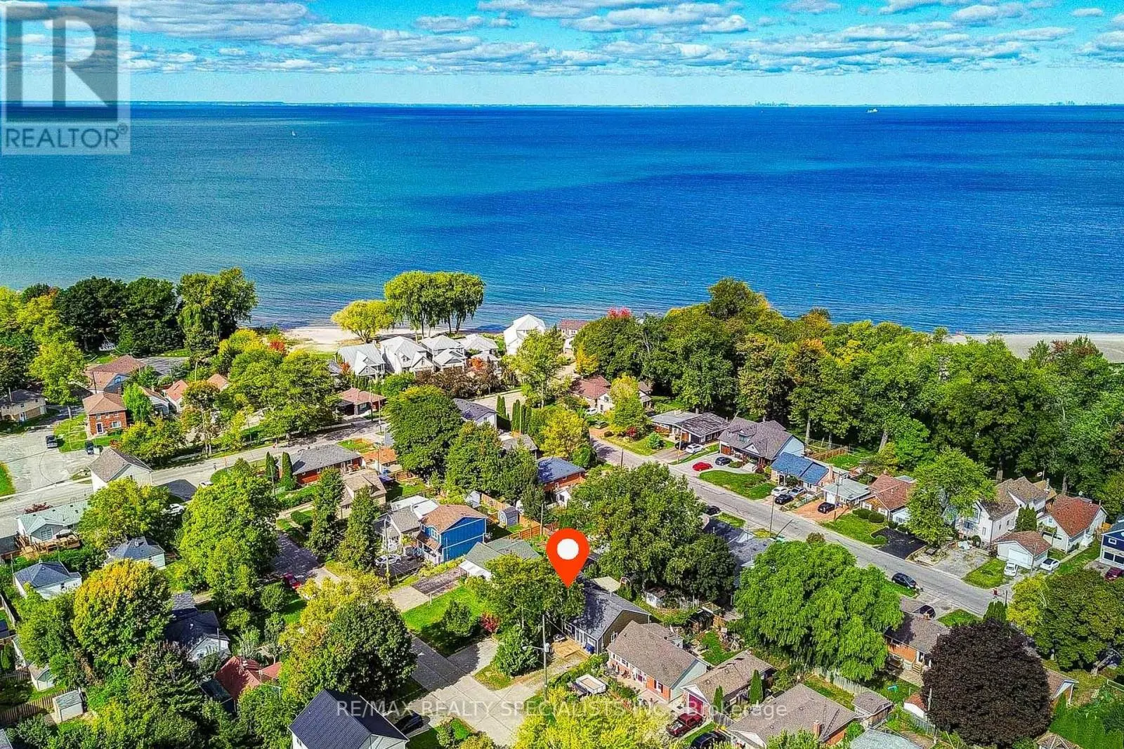 9 GRANDVIEW DRIVE