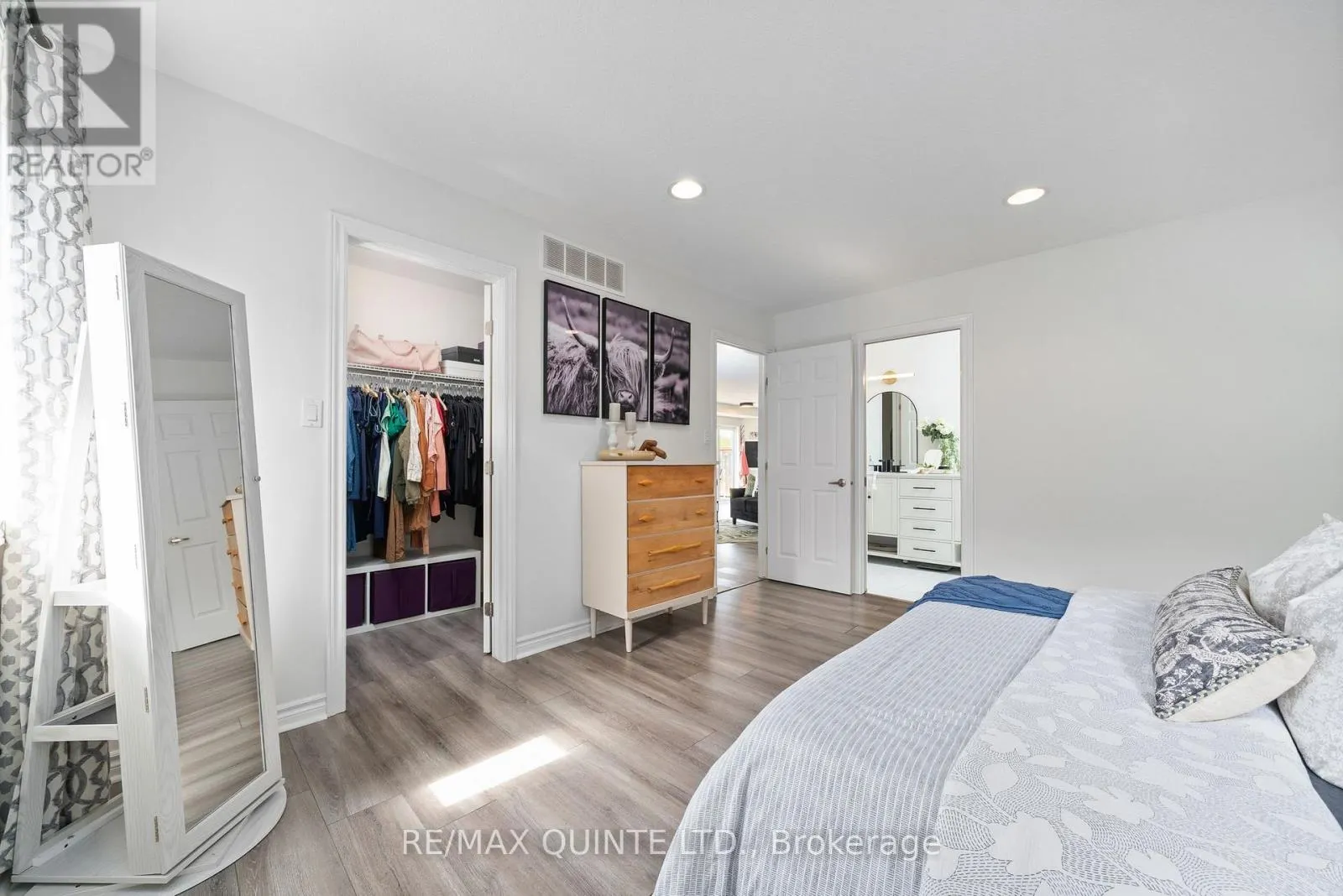 29 NORTHVIEW LANE