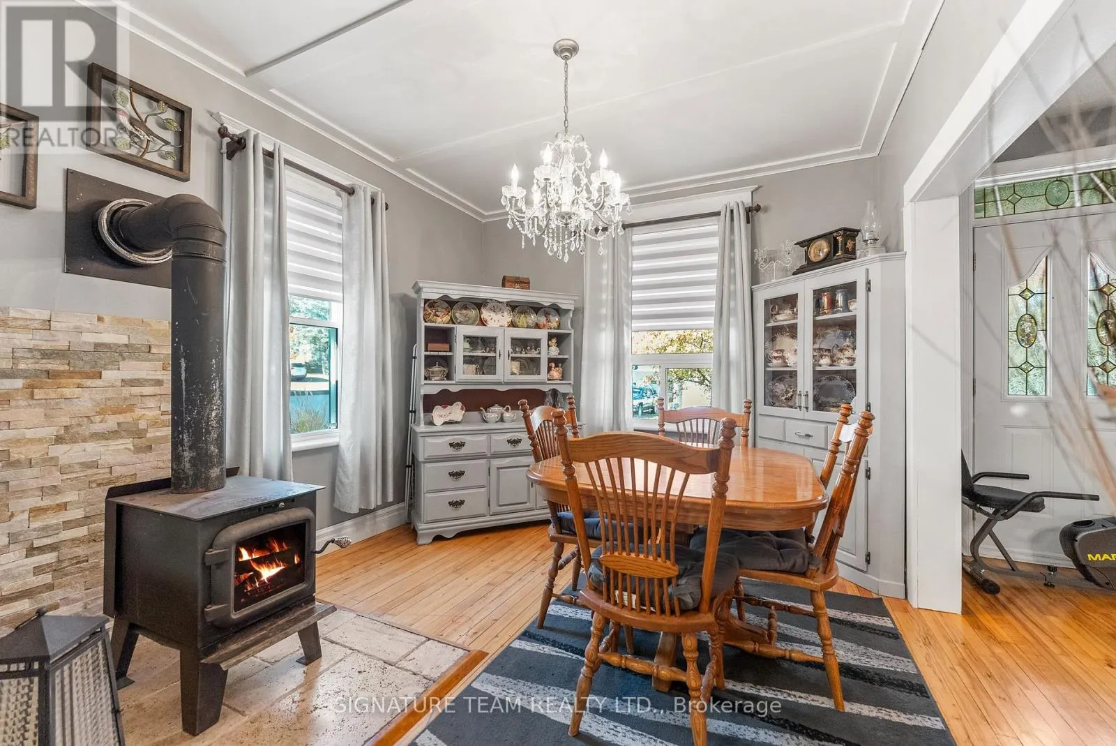 3 COWLEY STREET