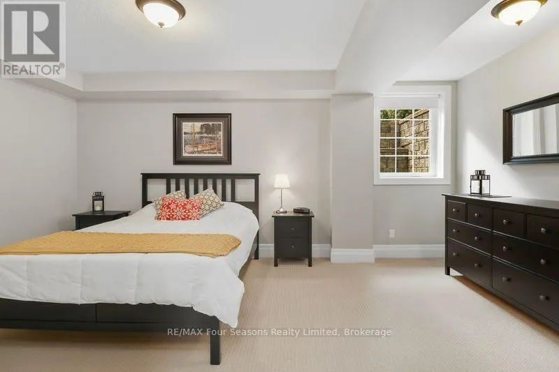 3 - 132 EAST RIDGE DRIVE, #3