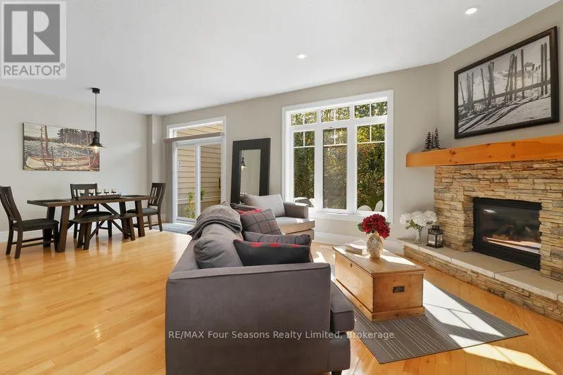 3 - 132 EAST RIDGE DRIVE, #3