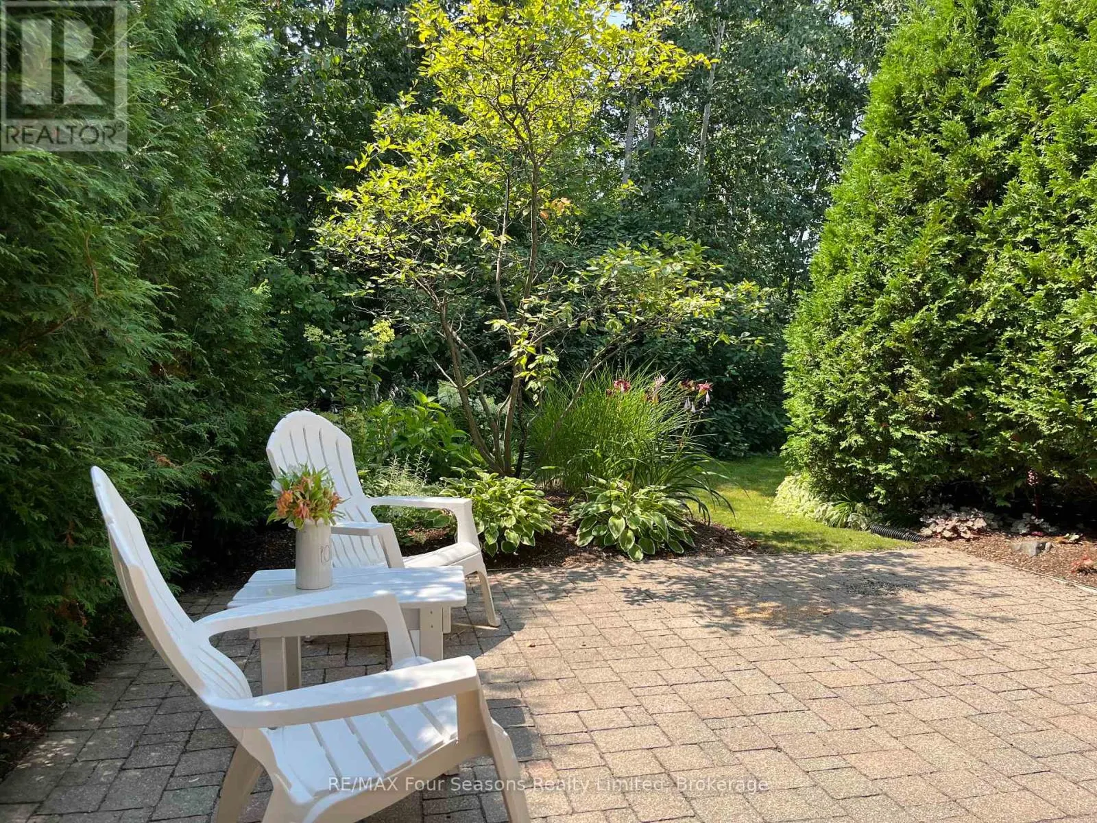 3 - 132 EAST RIDGE DRIVE, #3