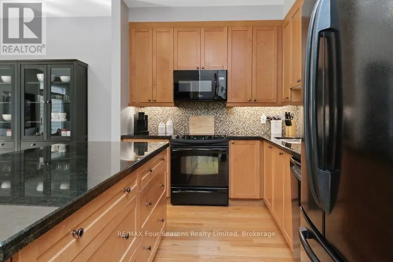 3 - 132 EAST RIDGE DRIVE, #3