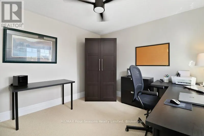 3 - 132 EAST RIDGE DRIVE, #3