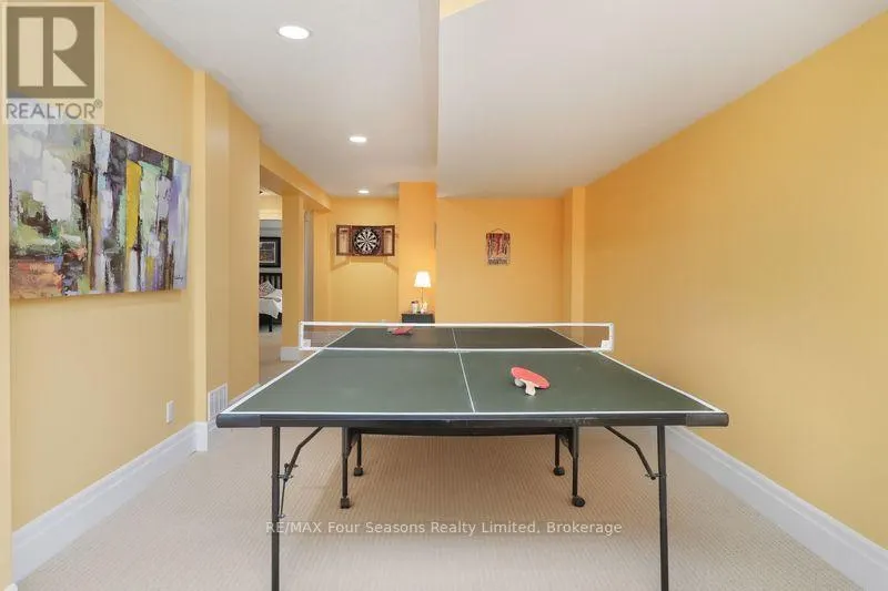3 - 132 EAST RIDGE DRIVE, #3