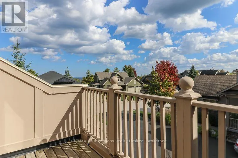 3 - 132 EAST RIDGE DRIVE, #3