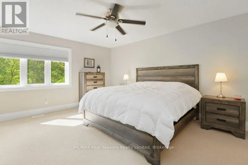 3 - 132 EAST RIDGE DRIVE, #3