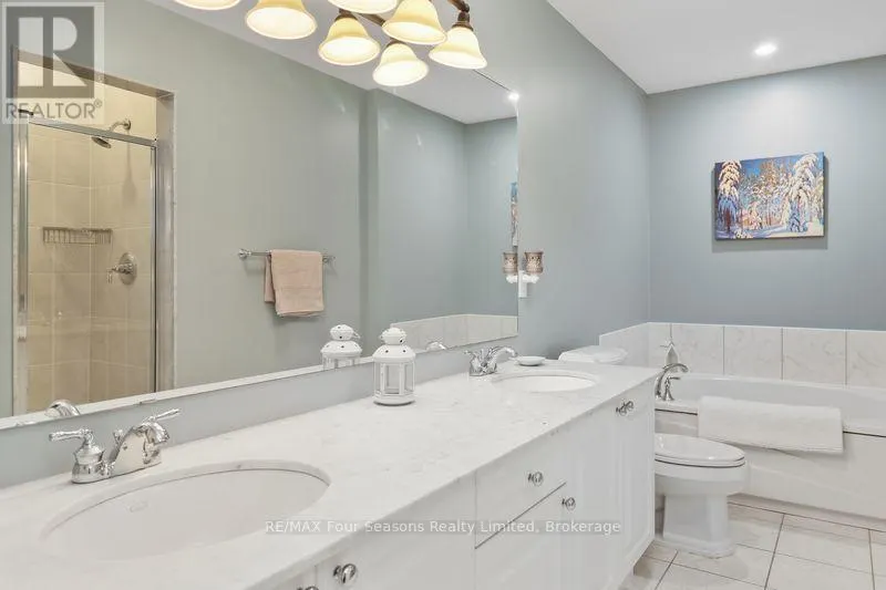 3 - 132 EAST RIDGE DRIVE, #3