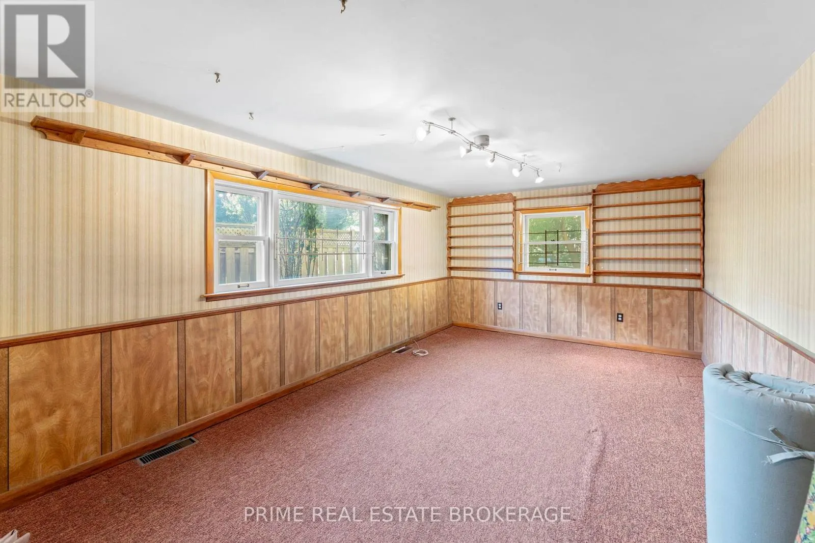 367 RIDOUT STREET