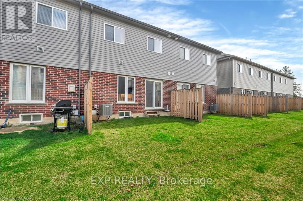 11 GARLENT AVENUE