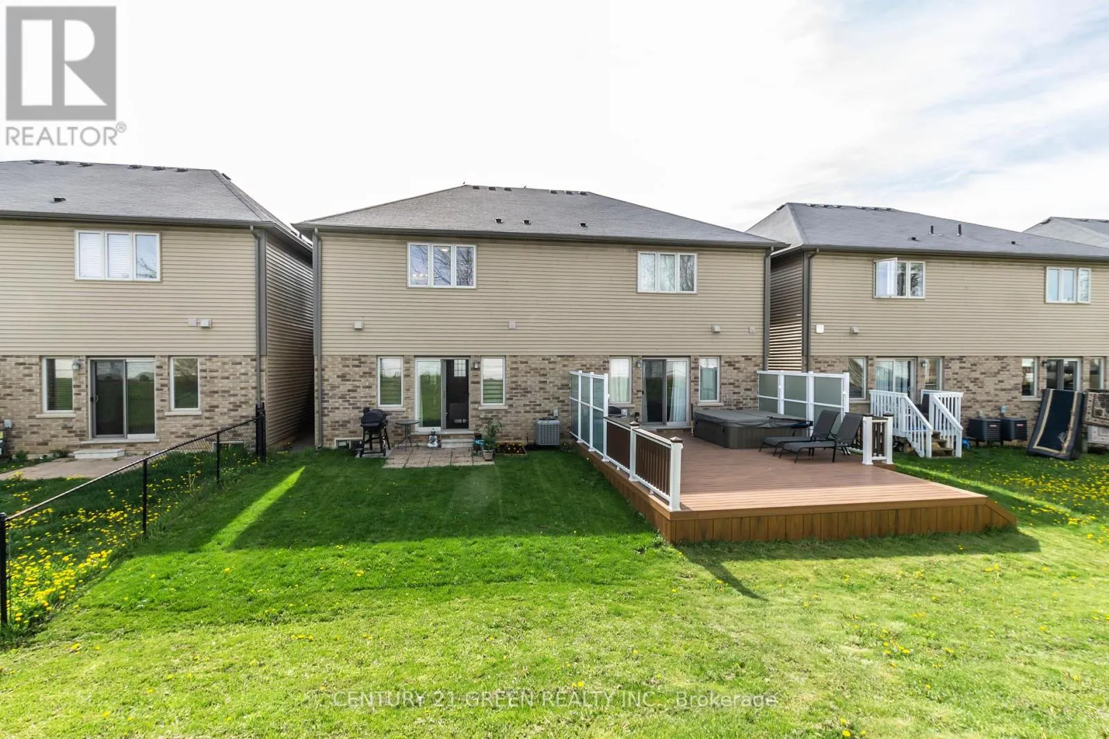 93 SEXTON CRESCENT