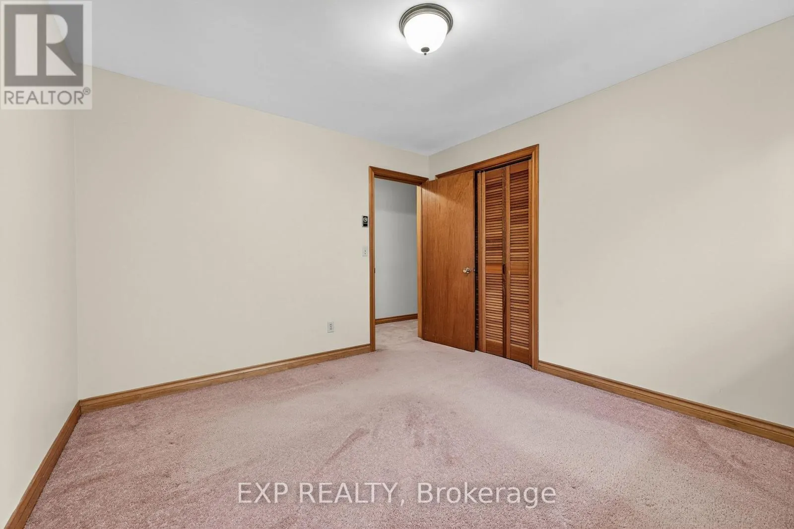 147 INVERNESS CRESCENT