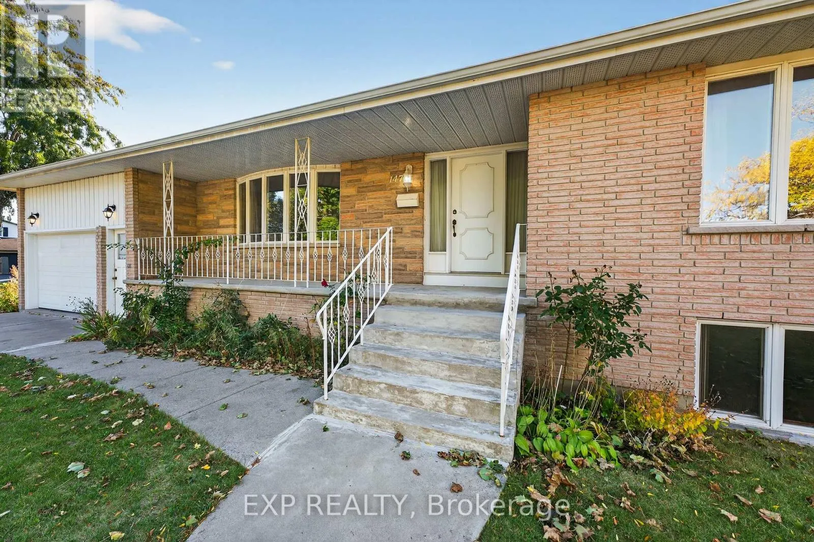 147 INVERNESS CRESCENT