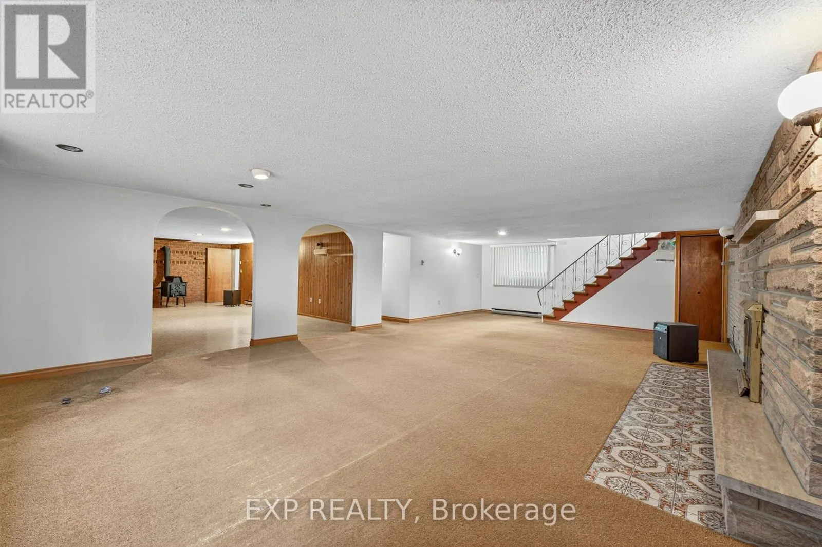 147 INVERNESS CRESCENT