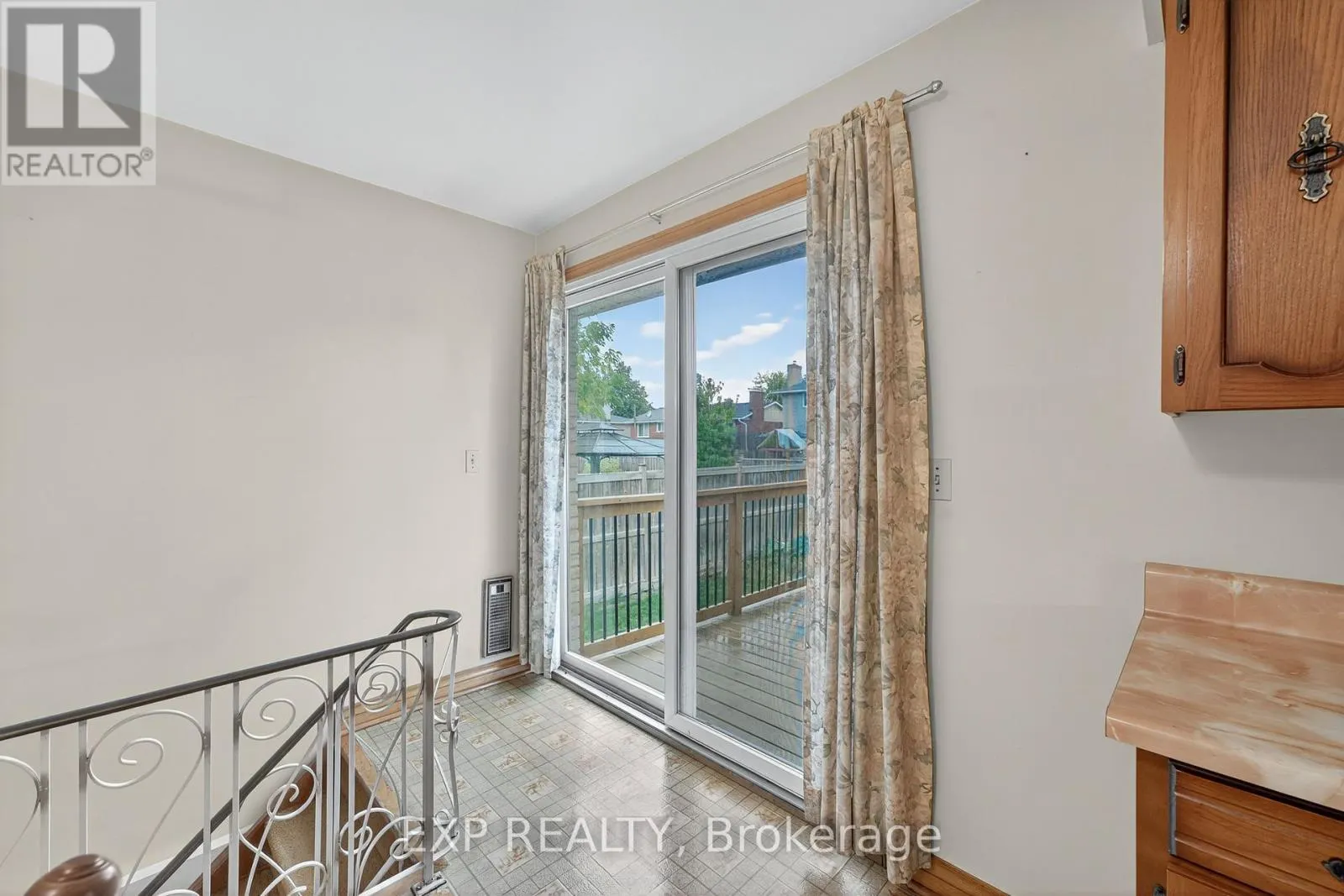 147 INVERNESS CRESCENT