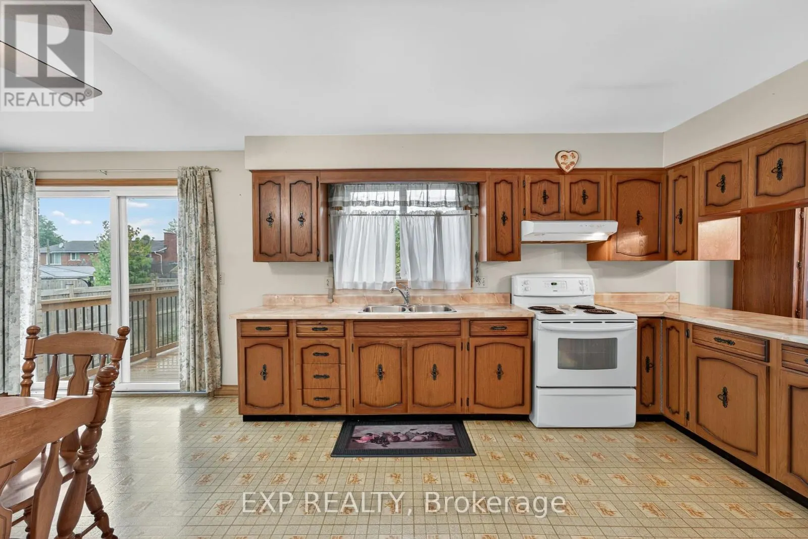 147 INVERNESS CRESCENT